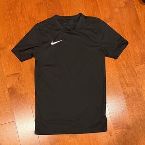 Nike Men's Black Short Sleeve Tee